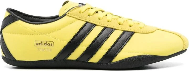 Adidas Sneakers