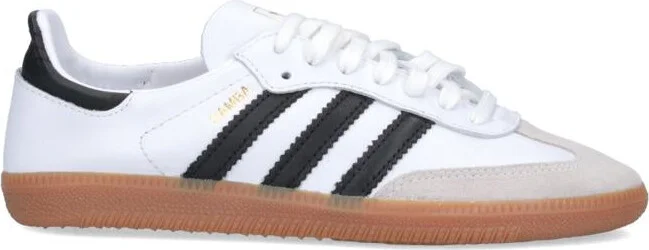 Adidas Sneakers