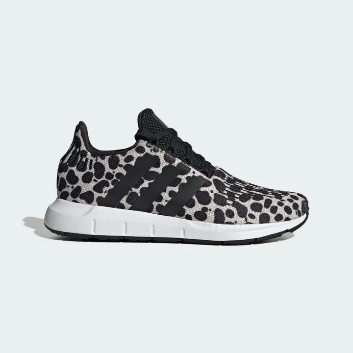 adidas Swift Run 1.0 Shoes Beige 5 Womens