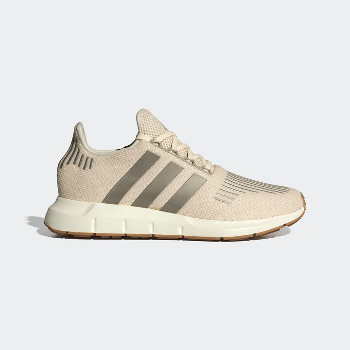 Wonder White / Cyber Metallic / Off Whi