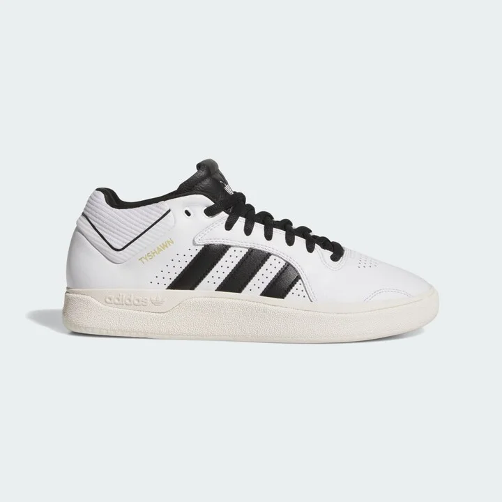 Cloud White / Core Black / Cloud White