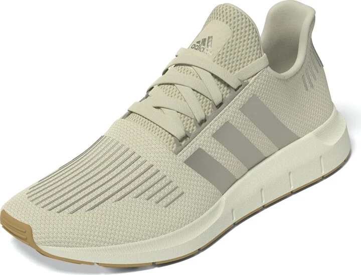 Wonder White/Cyber Metallic/Off White