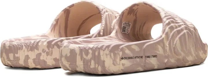 Adilette textured slide sandals - Image 3
