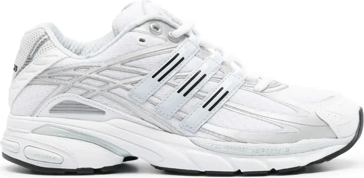 Adistar Cushion 3 sneakers
