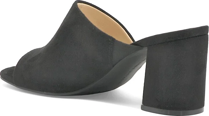 Adrienne Vittadini Albi Sandal - Image 2