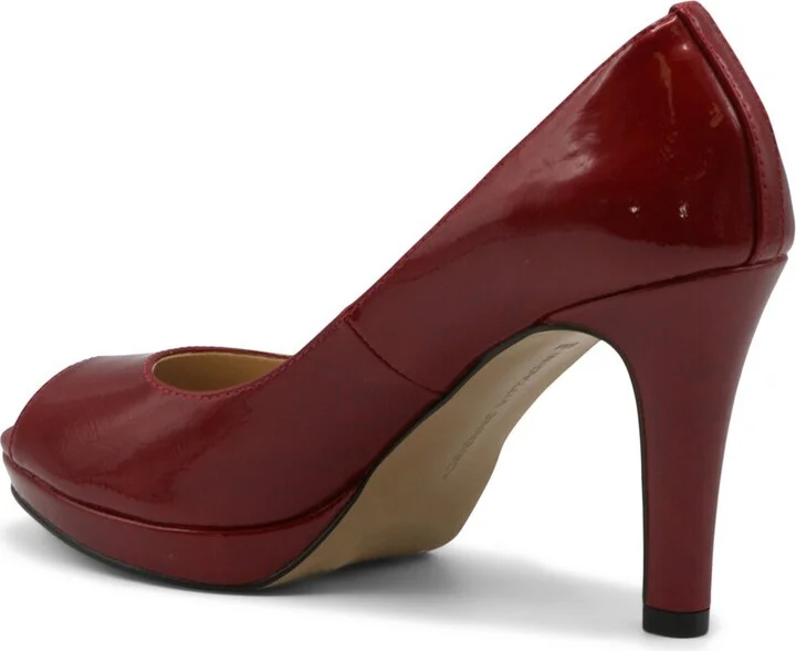 Adrienne Vittadini Gervin-1 Pump - Image 2