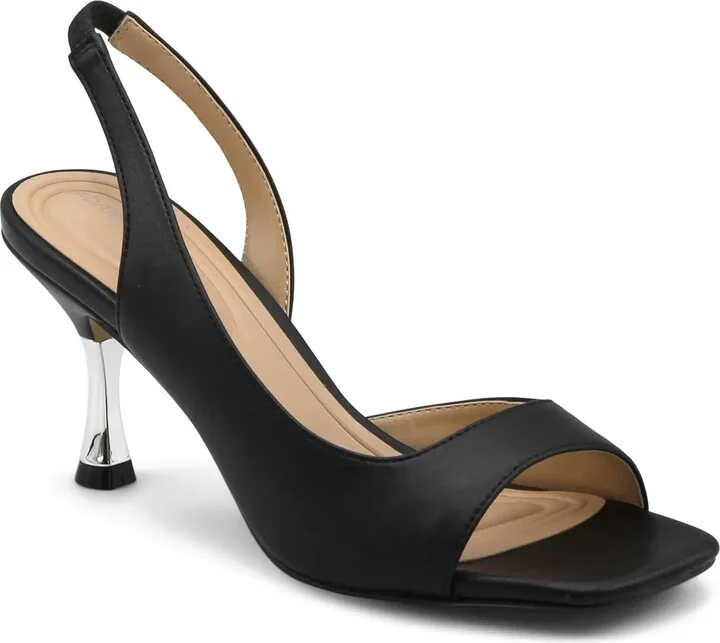 Adrienne Vittadini Jake Sandal