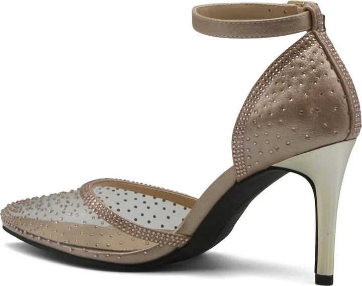 Adrienne Vittadini Neema Pump - Image 2