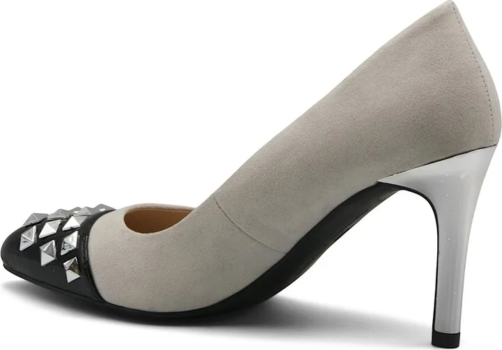 Adrienne Vittadini Nena Pump - Image 2