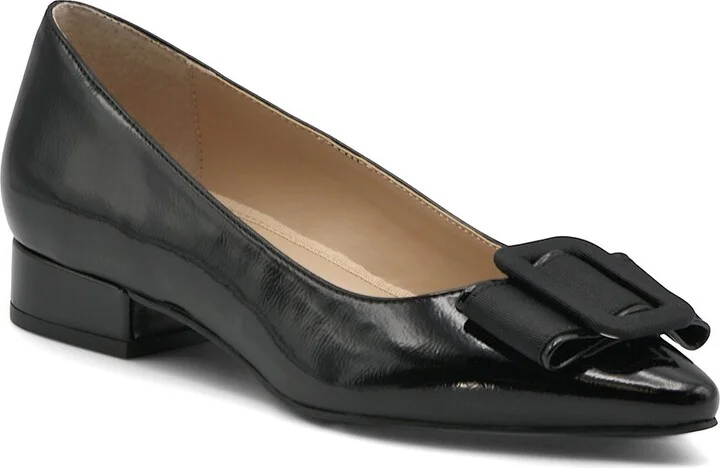 Adrienne Vittadini Pender-1 Flat