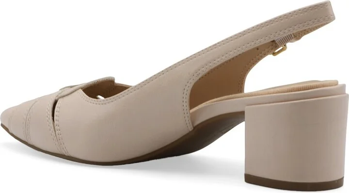 Adrienne Vittadini Pinot Leather Pump - Image 2
