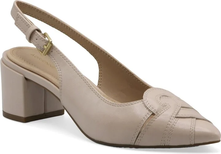 Adrienne Vittadini Pinot Leather Pump