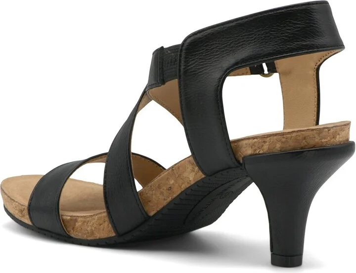 Adrienne Vittadini Sakura Sandal - Image 2