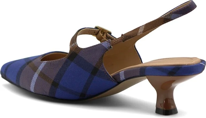 Adrienne Vittadini Scooter Pump - Image 2