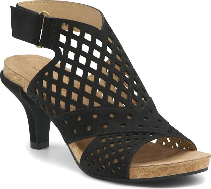 Adrienne Vittadini Sheli Sandal