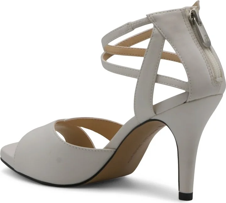 Adrienne Vittadini Xtra Sandal - Image 2