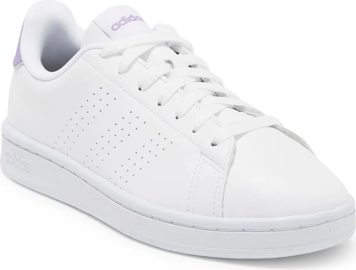 Advantage Low Top Sneaker