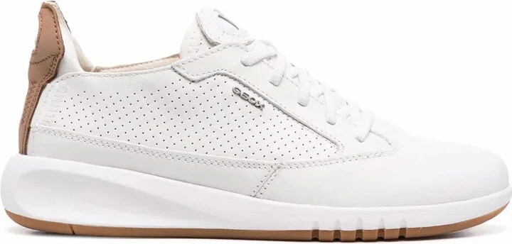 Aerantis low-top sneakers
