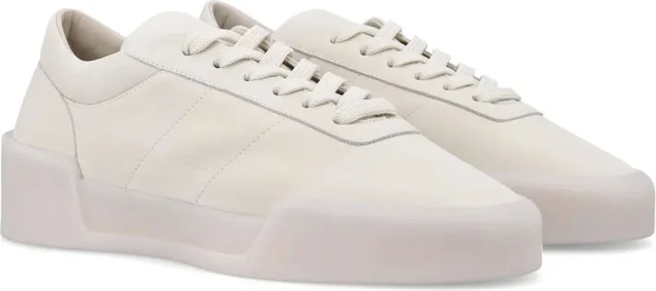 Aerobic sneakers - Image 2