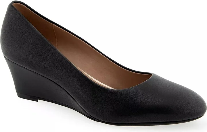 Aerosoles Iris Wedge Pump