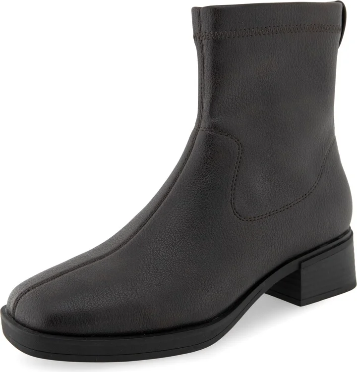 Java Stretch Pebbled Faux Leather