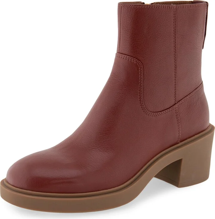 Clay Leather