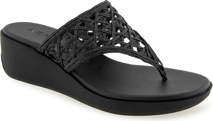 Aerosoles Women's Ivie Round Toe Wedge Sandals