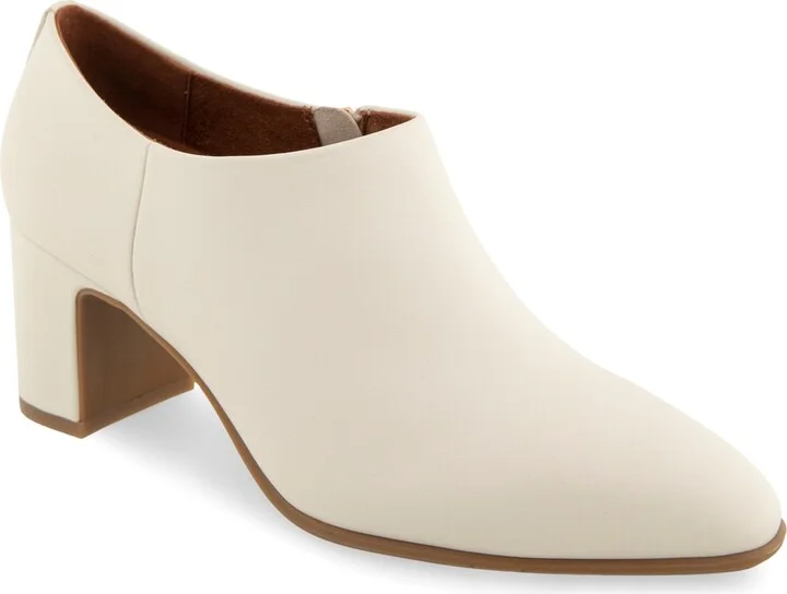 Eggnog Shiny Smooth Leather