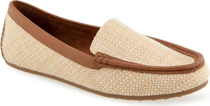 Aerosoles Women's Over-Drive Round Toe Loafer Flats