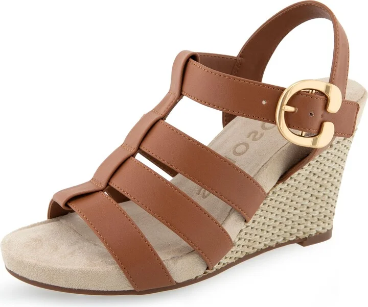 Tan Pu Leather