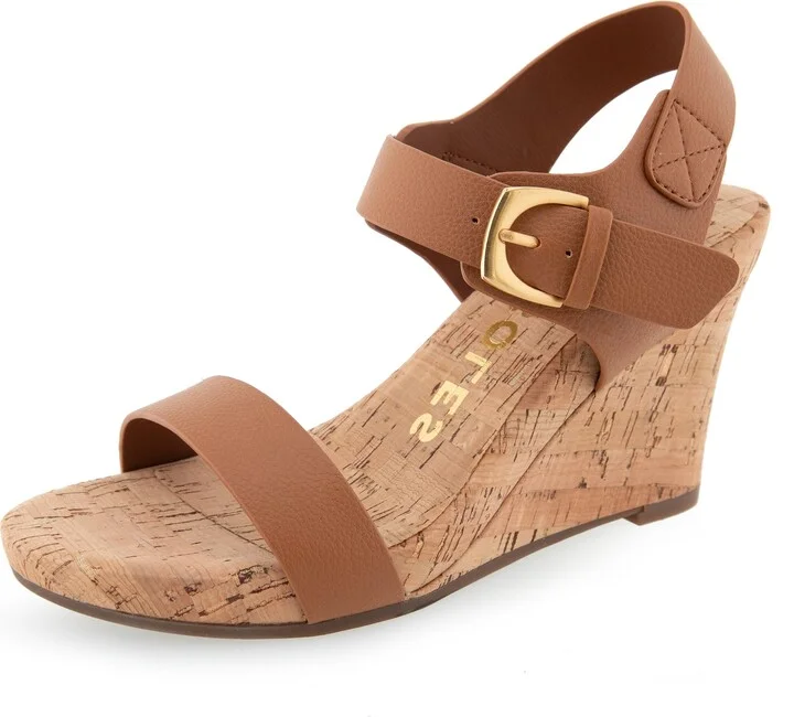 Tan Pu Leather