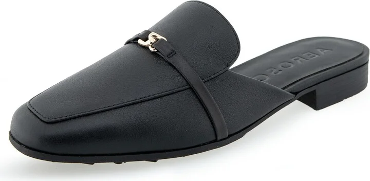 Black Pebbled Leather
