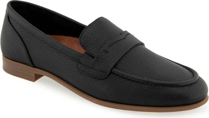 Aerosoles Women's Winona Almond Toe Loafer Flats
