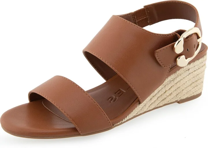 Tan Pu Leather