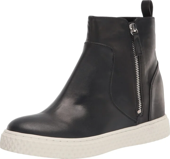 Aerosoles Women's Zilla Sneaker