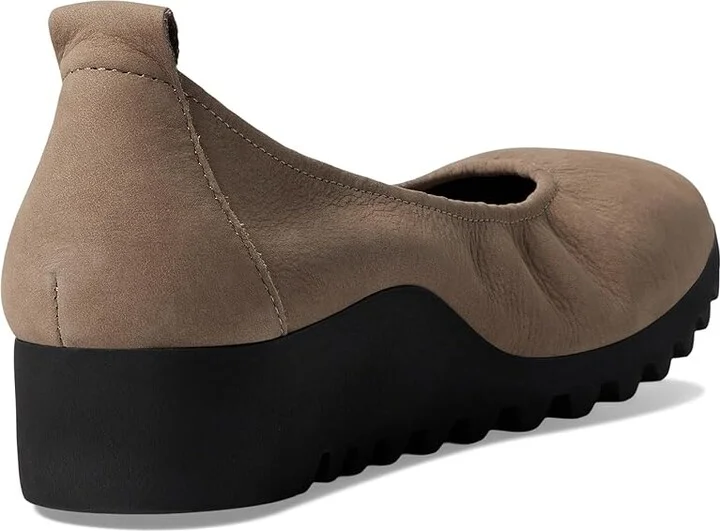 Aetrex Brianna Women's Flat Shoes Taupe : EU 39 (US Women's 8.5) M (B), Rubber/Suede - Image 4