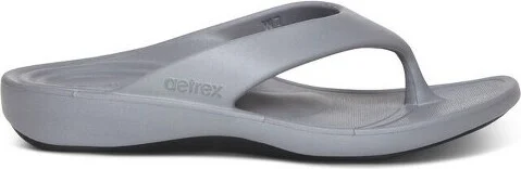 Aetrex Maui Flips - Women - Image 8