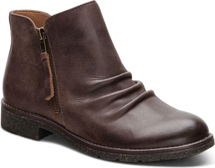 Aetrex Women's Mila Pump