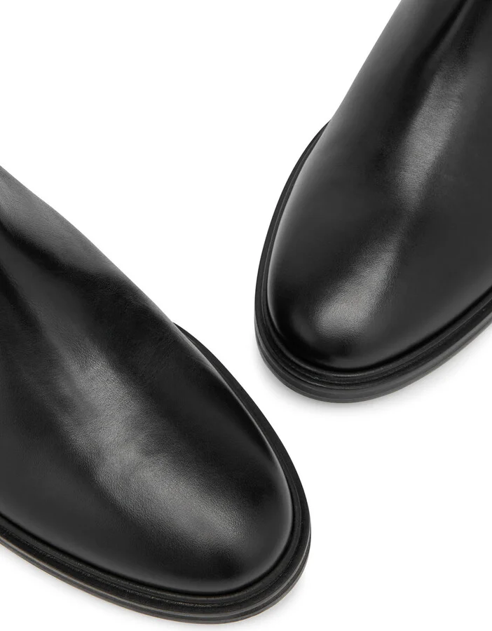 Aeyde Jack Leather Chelsea Boots - Image 4