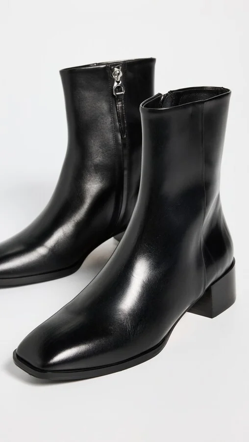 AEYDE Lee Calf Leather Black Boots - Image 3
