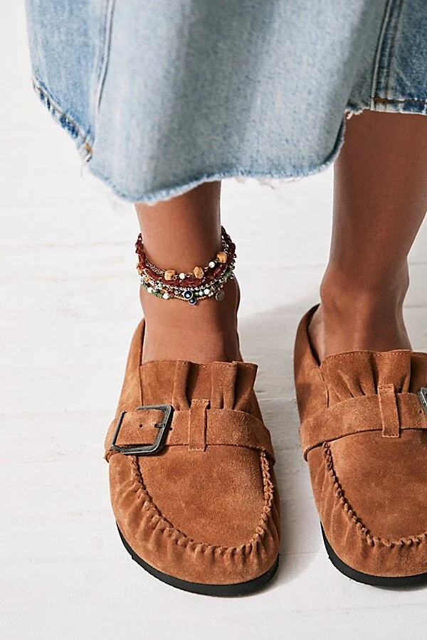 Saddle Suede