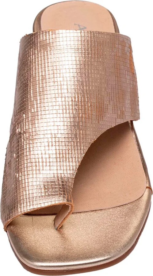Afton Toe Loop Leather Dress Sandal - Image 3