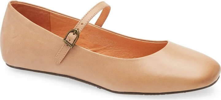 Sand Leather