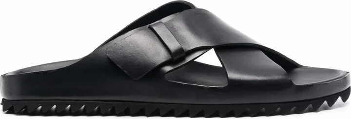 Agora slippers