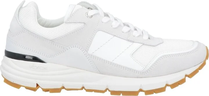 Aiezen Man Sneakers - Image 3