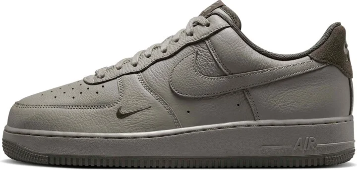 Air Force 1 '07 Basketball Sneaker - Image 2