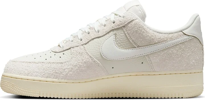 Air Force 1 '07 LV8 Basketball Sneaker - Image 6