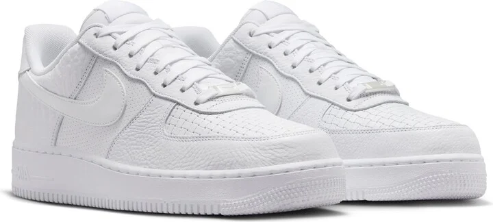 White/ White/ White