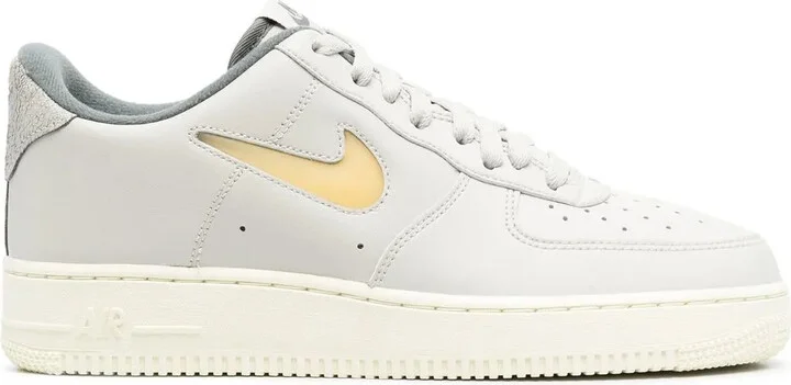 Air Force 1 '07 LX "Light Bone/Pale Vanilla-Tumb" sneakers