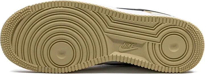Air Force 1 '07 LX Low "Team Gold" sneakers - Image 4